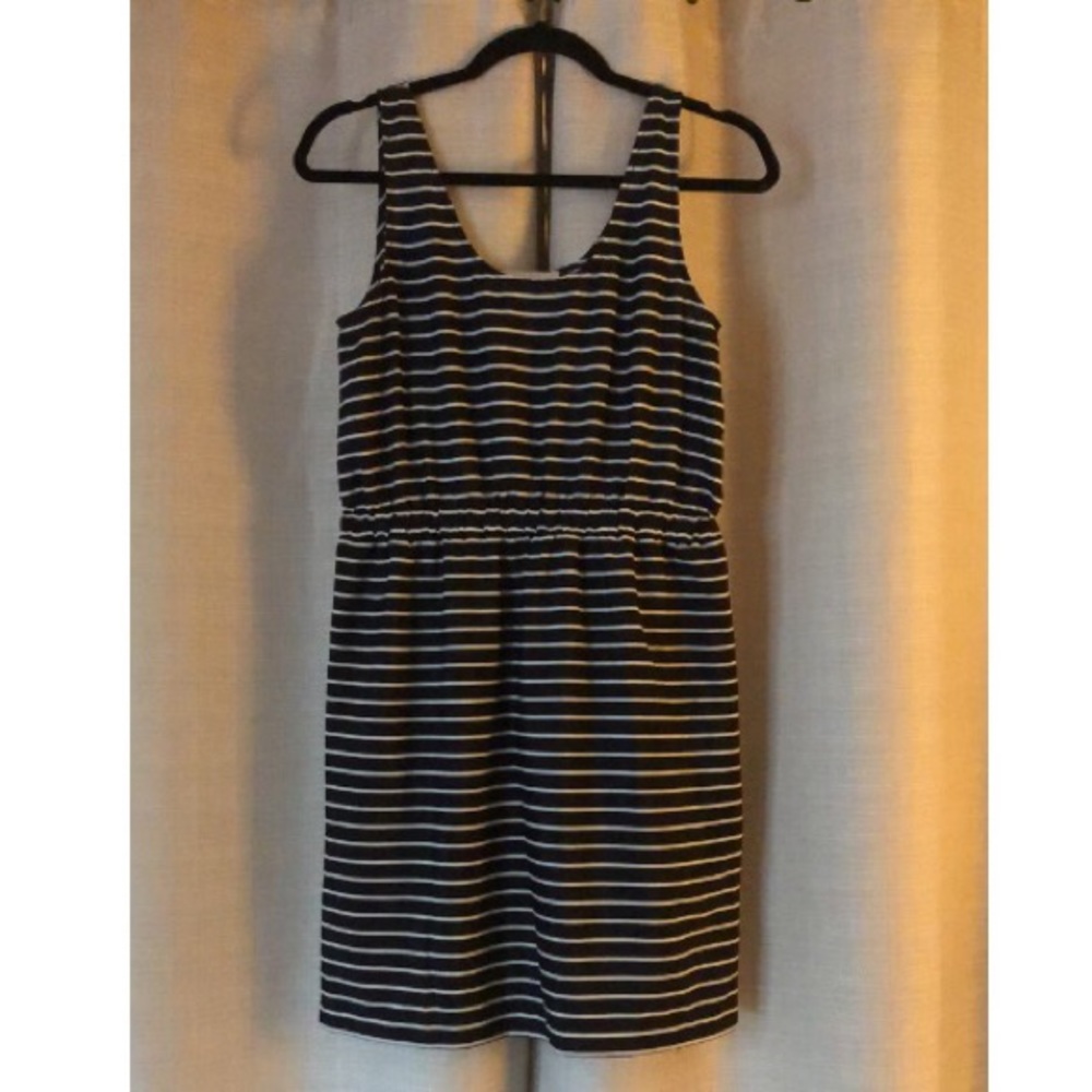 LOFT- Dress